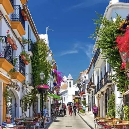 Casa Playa Duplex Penthouse Apartment Marbella